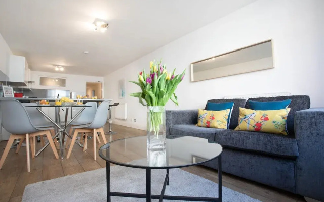 Rest & Recharge Regents Court 3bed 2bath