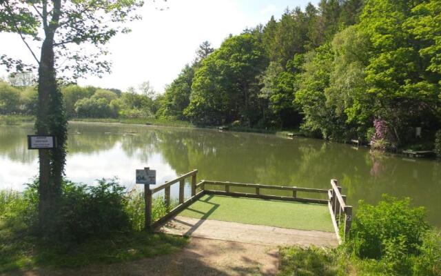 28 Riverside, Caer Beris Holiday Park