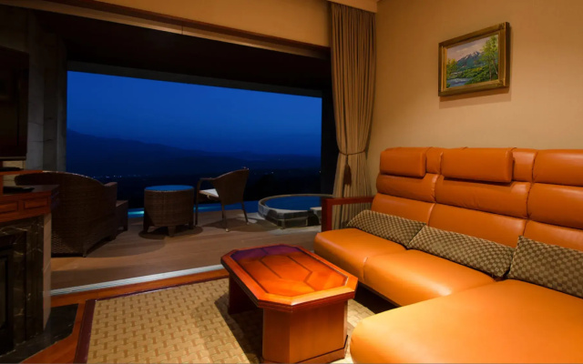 Akakura Kanko Hotel