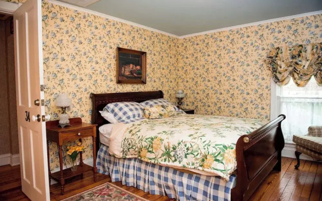 Springside Inn