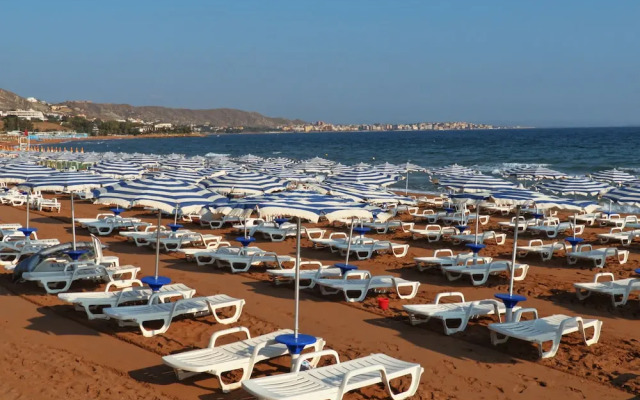 Hotel Casarossa Beach & Sporting