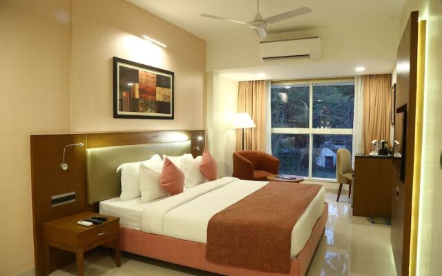 Evoke Lifestyle Candolim