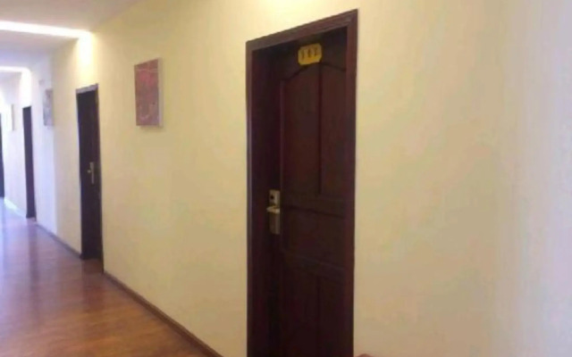 Fujin Theme Hotel