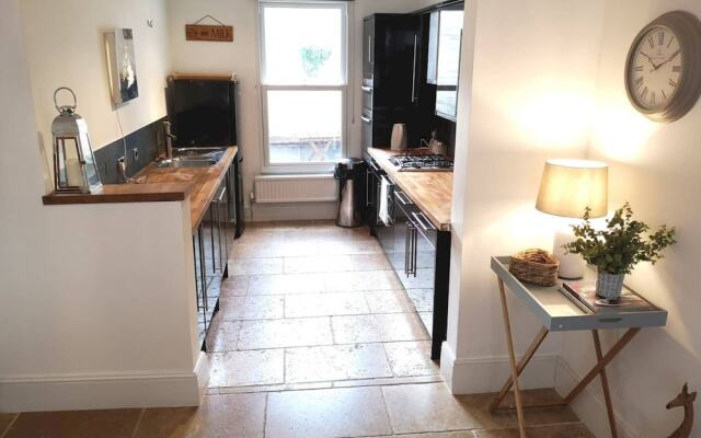 Townhouse in Clifton Village