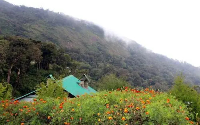 18 Degrees Homestay