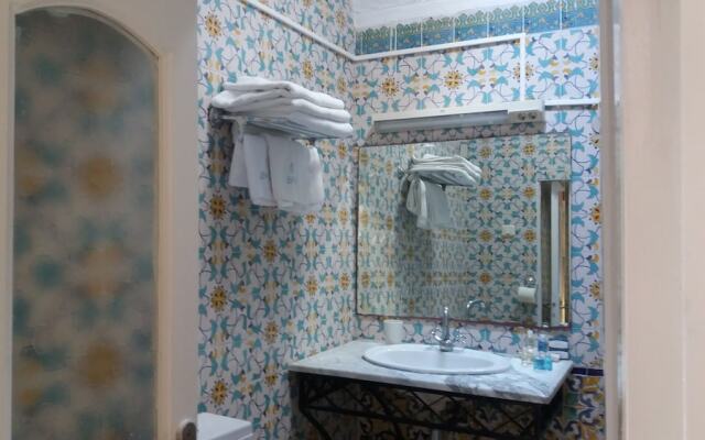 Hôtel Bou Fares