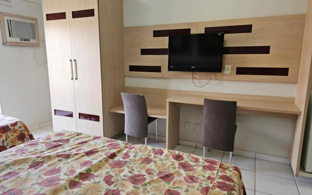 Lagoa Quente Flat Hotel Via Caldas