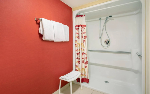 Courtyard by Marriott Chicago Midway Airport