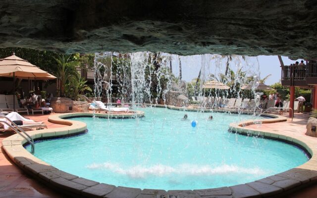 The Alexander by Hora Vacation Rentals