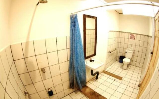 Hostel 7, Casa De Gingi