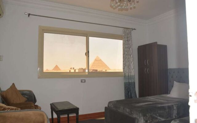 Ali Pyramids Inn