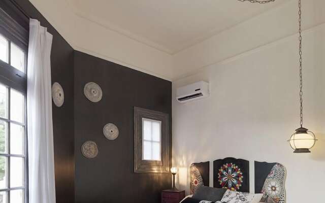 Ambit Boulevard Hotel Boutique