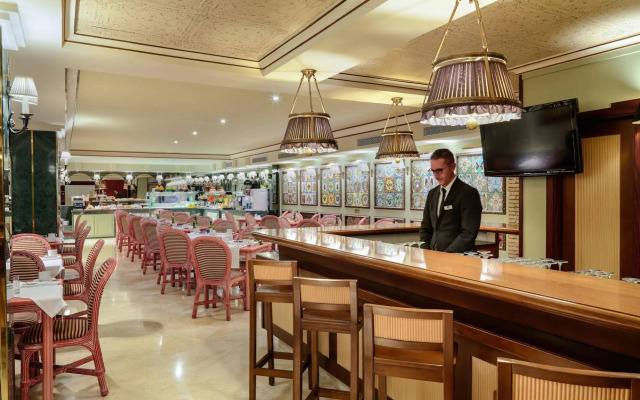 H10 Corregidor Boutique Hotel