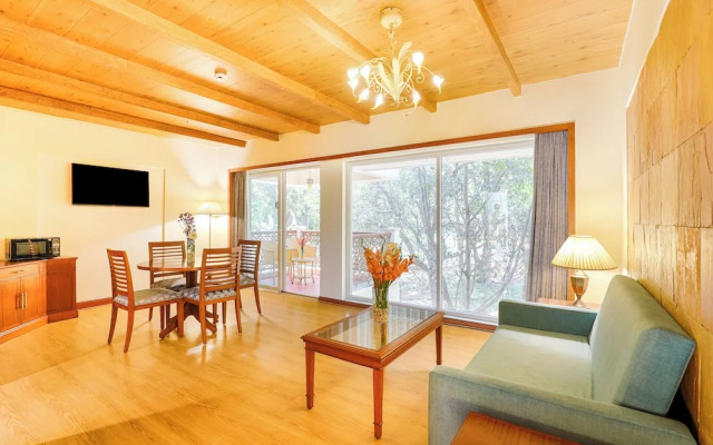Club Mahindra Golden Landmark