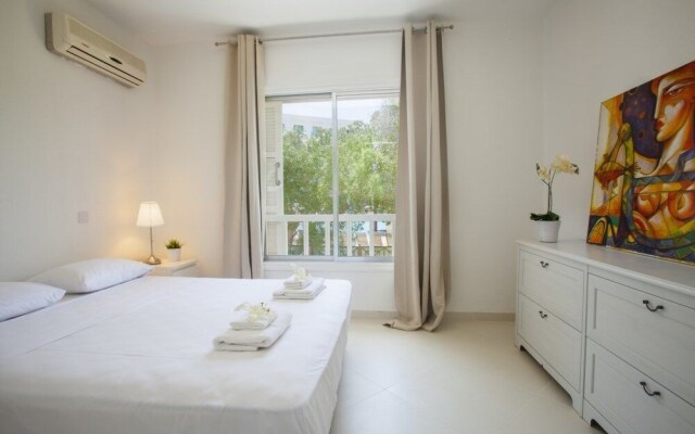 Central Protaras Sunrise Villa