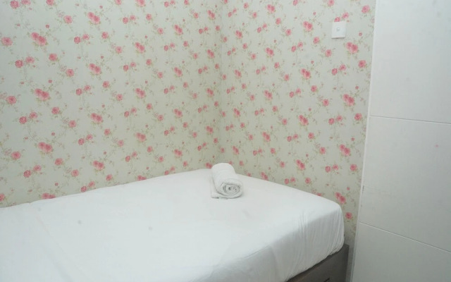 Modern and Comfortable 2BR Bassura City Apartment near Mall