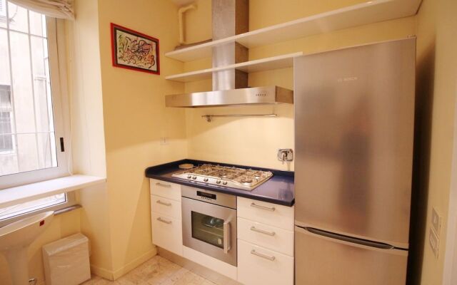 Prestigious Family Apt near St. Peter