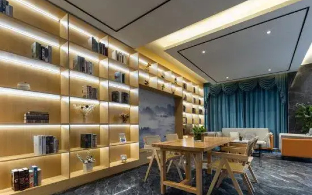 Xiaohui Intelligent Hotel