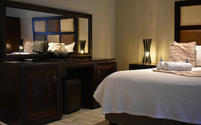 Waterfalls Boutique Hotel