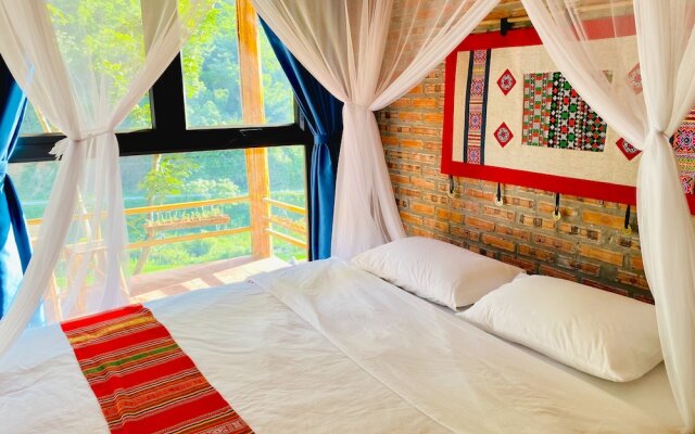 Pu Luong Riverside Lodge