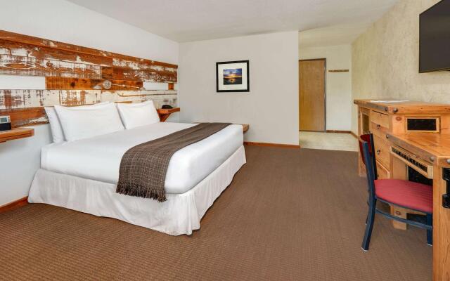 Hotel Becket Lake Tahoe