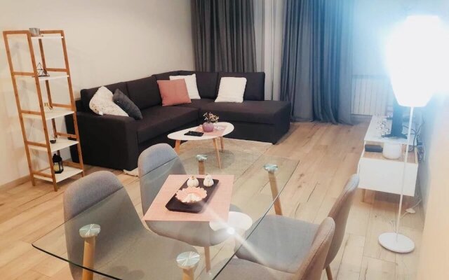 Sols M2 White Modern Apartments