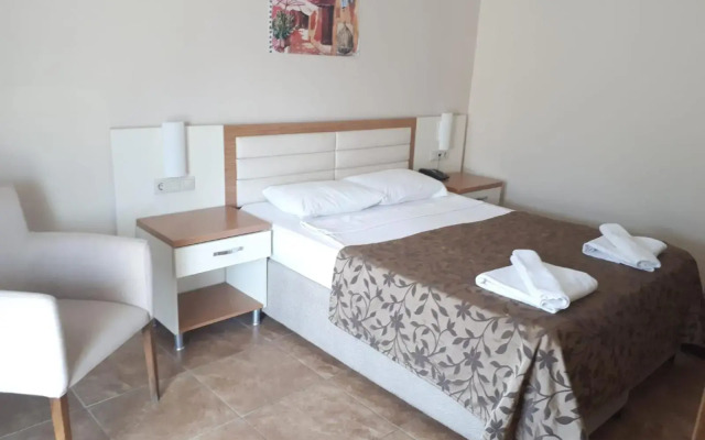 Risa Hotel