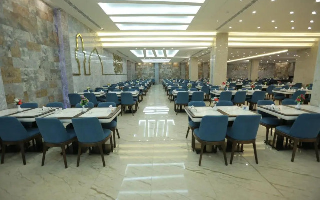 Qasr AlDur Hotel