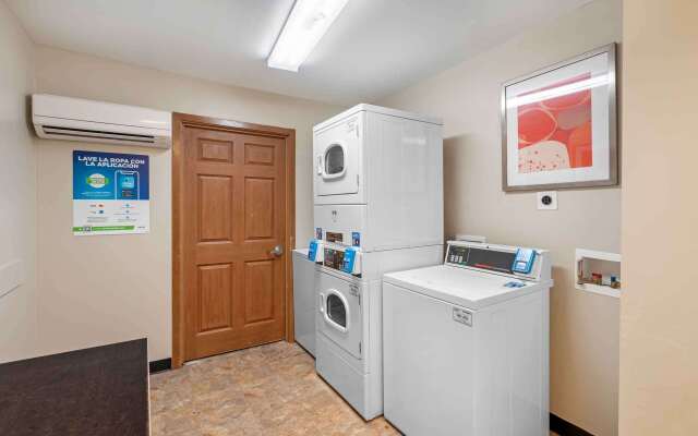 Extended Stay America Suites - Norfolk - Virginia Beach