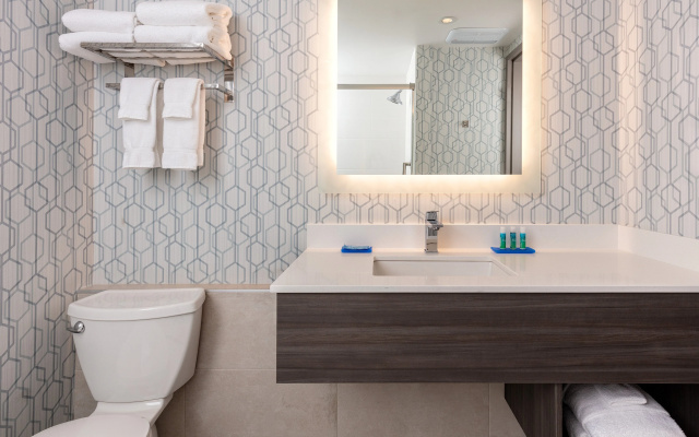 Holiday Inn Express Quebec City - Sainte Foy by IHG