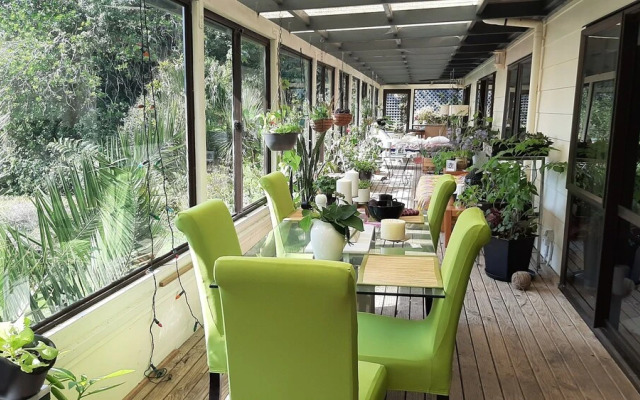 Madhuban - Waterfront in Whangaroa