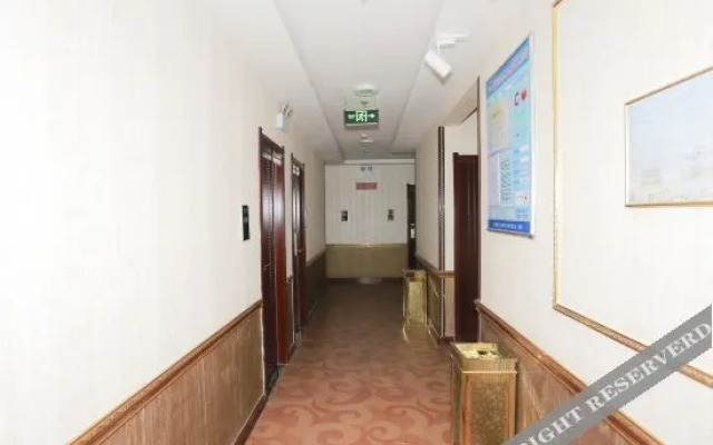 zhangye yihao hotel
