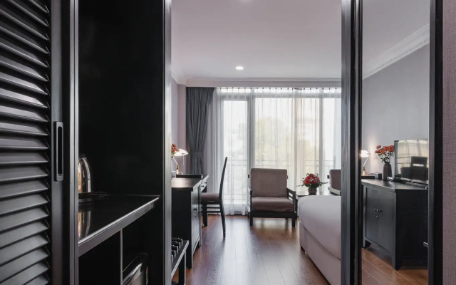 La Passion Classic Hotel