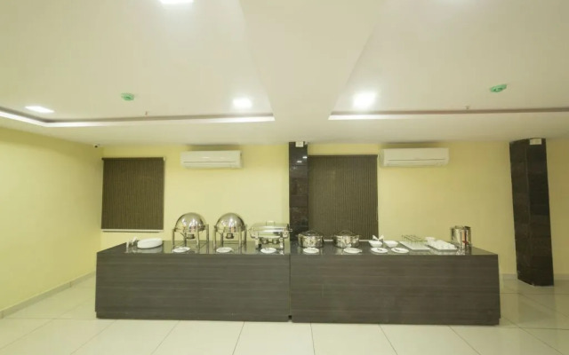 Hotel SRC Grand by OYO