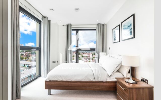 Lush Apartment - London Designer Outlet