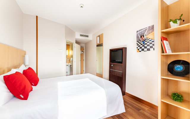 ibis Plzen