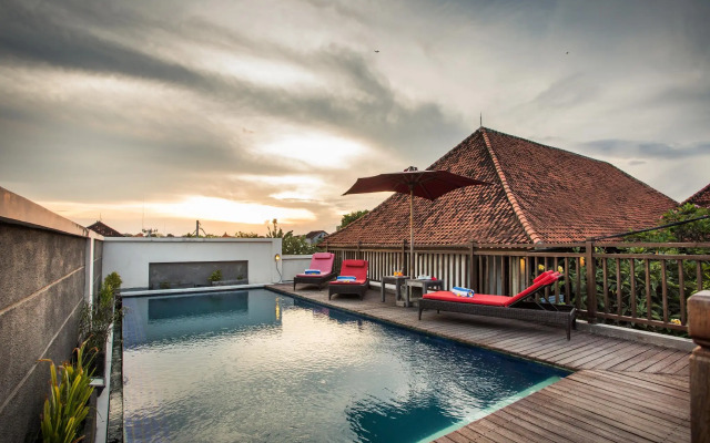 Svarna Hotel Sanur