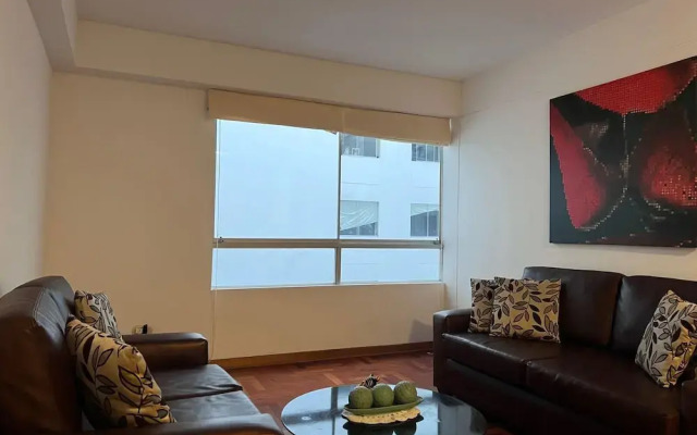 3bed Apt in Miraflores - Free Wifi, Free Parking