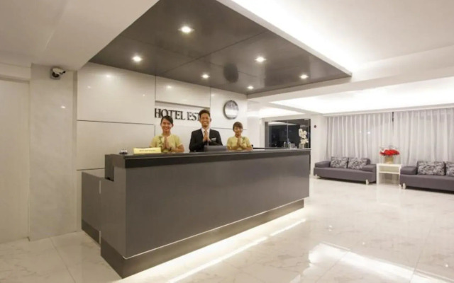Hotel Esta