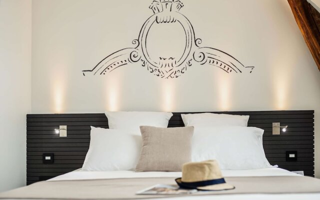 Best Western Premier Hotel de la Cite Royale