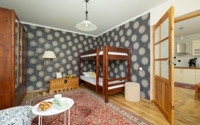 Cozy Apartment Zakopane by Renters