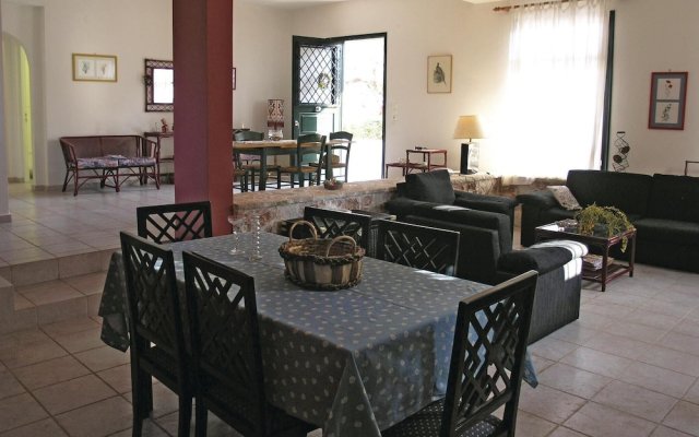 Beautiful Apartment in Nafplion With 3 Bedrooms