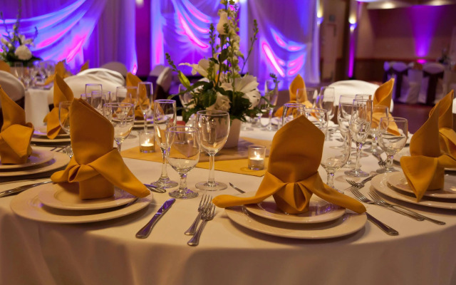 Red Lion Hotel & Conference Center - Seattle/Renton