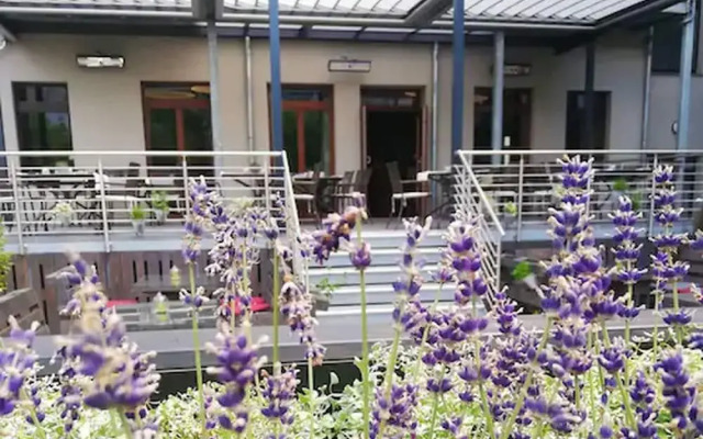 Alexxanders Restaurant & Bordinghouse