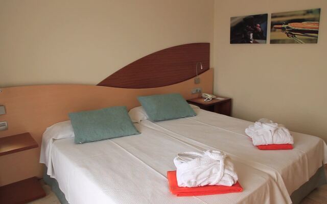 Hovima Costa Adeje — Only Adults Hotel