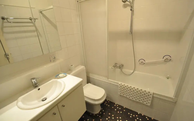 Apartment in Duinbergen Near Sandy Beach