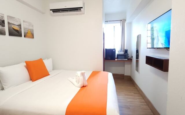 Voyager Sun & Reef Hotel