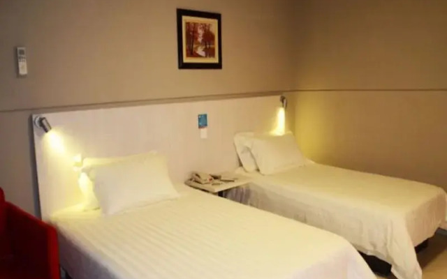 Jinjiang Inn Ningbo Tianyi Square East Zhongshan Road Branch