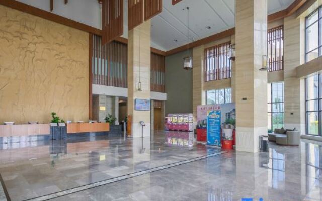 Xihai Hot Spring Holiday Hotel