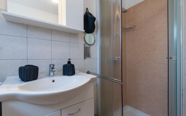 Nice Home in Sisan With Wifi and 2 Bedrooms